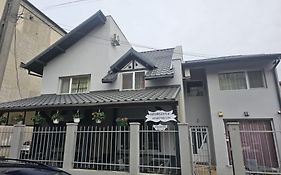 Georgiana Apartments 2